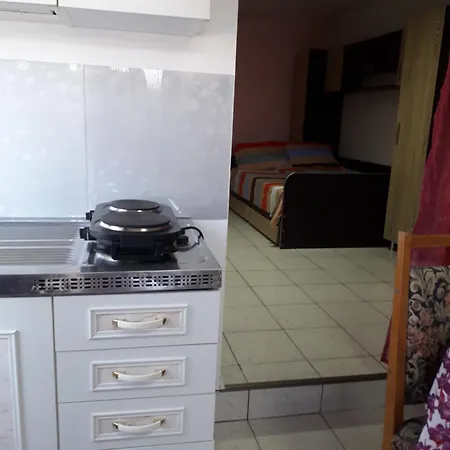 בית הארחה Roz 3*