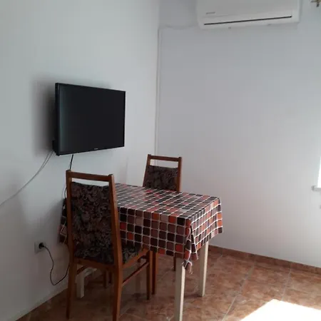 Roz Guest house